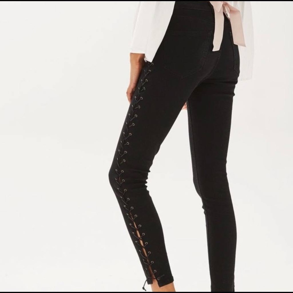 Lace up black Jamie jeans